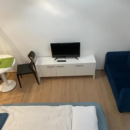 Apartment Mezonet - Postovska Centr